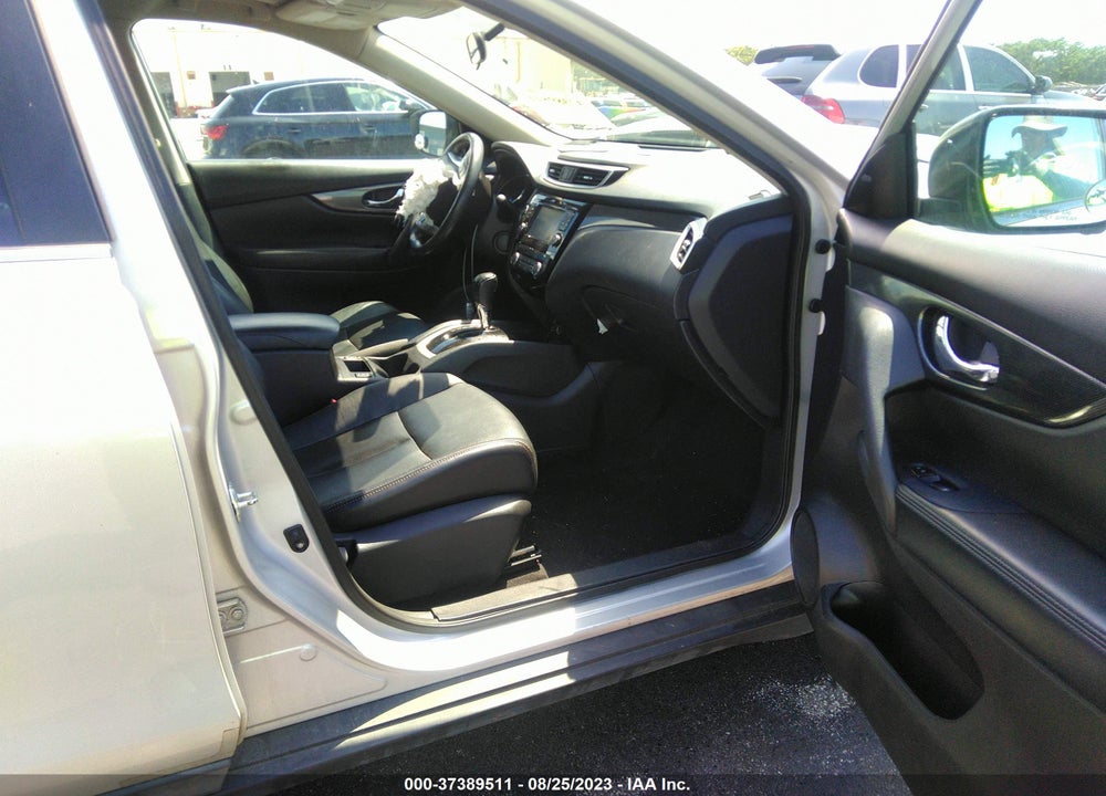 2015 NISSAN ROGUE VIN: 5N1AT2MT6FC793058