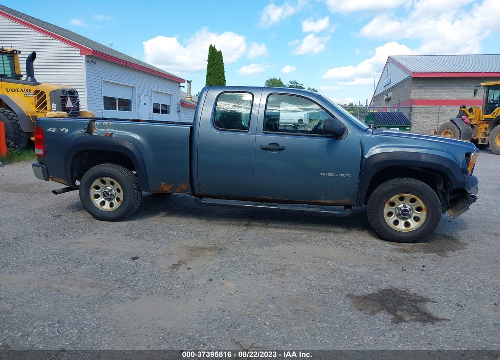 2011 GMC SIERRA 1500 WORK TRUCK VIN: 1GTR2TEA3BZ101052