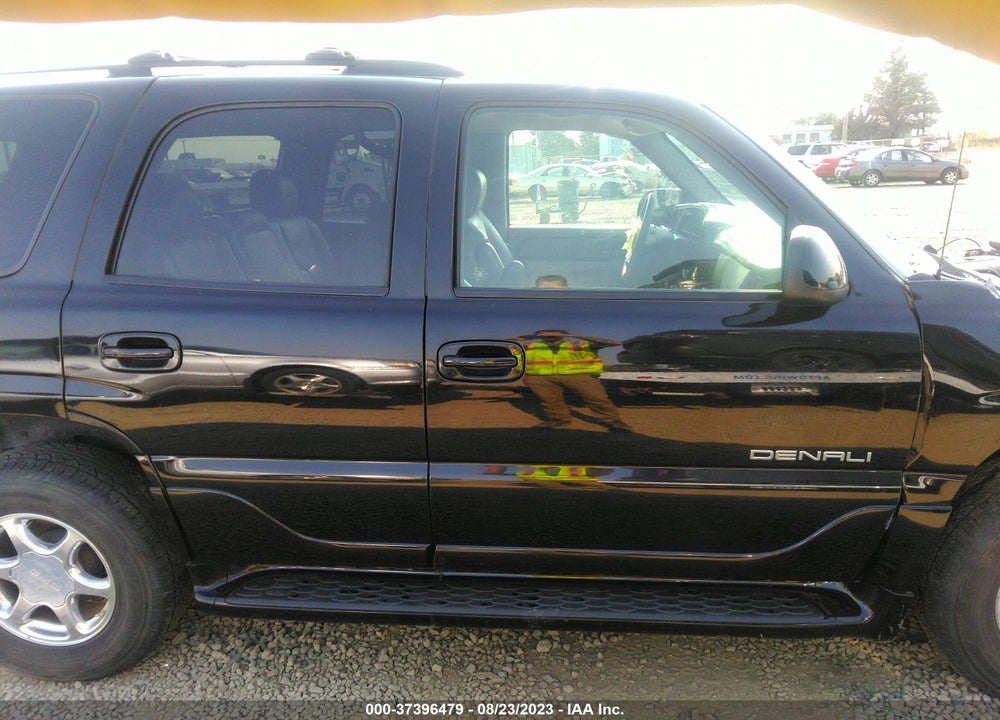 2006 GMC YUKON DENALI VIN: 1GKEK63U76J127210
