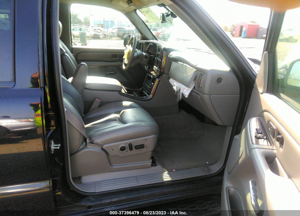 2006 GMC YUKON DENALI VIN: 1GKEK63U76J127210