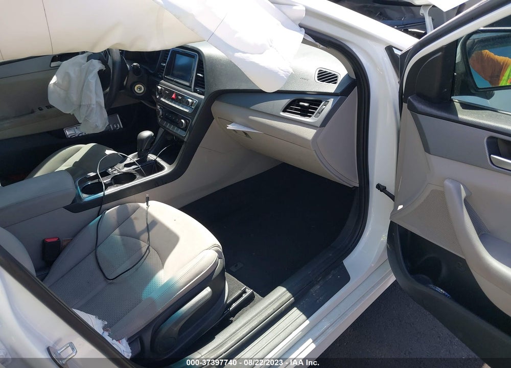 2019 HYUNDAI SONATA SE VIN: 5NPE24AF4KH784747