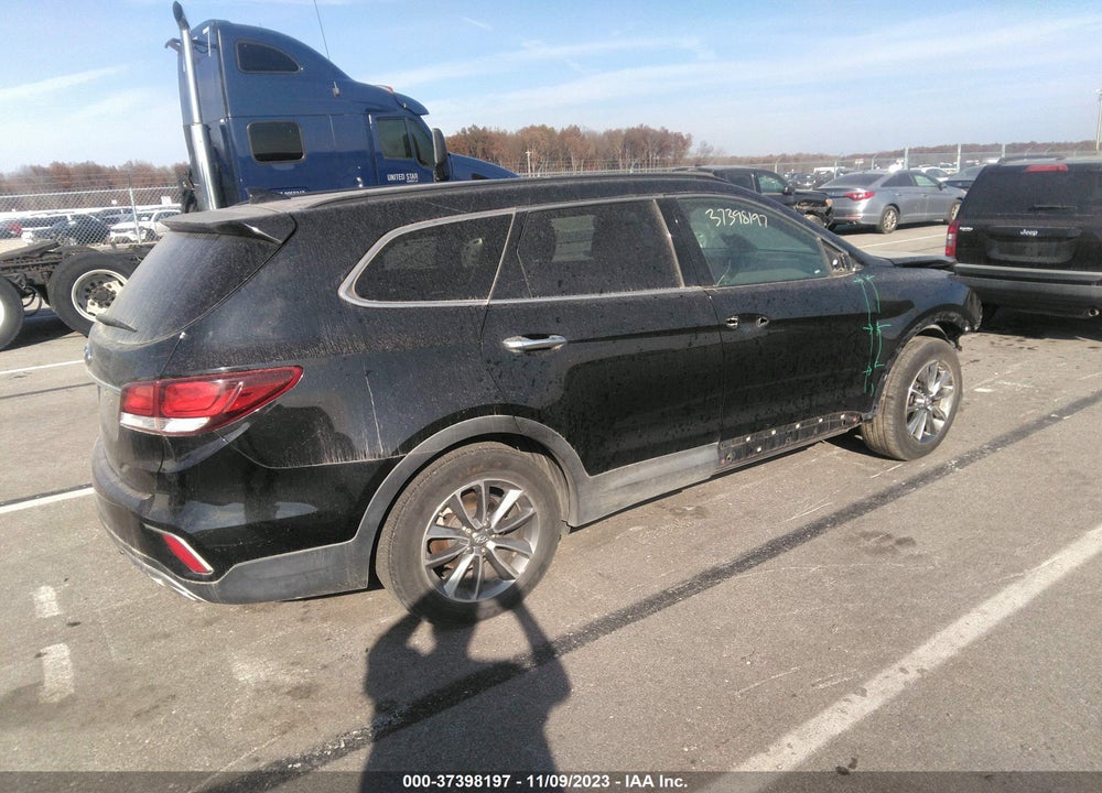 2017 HYUNDAI SANTA FE SE VIN: KM8SM4HF5HU183750