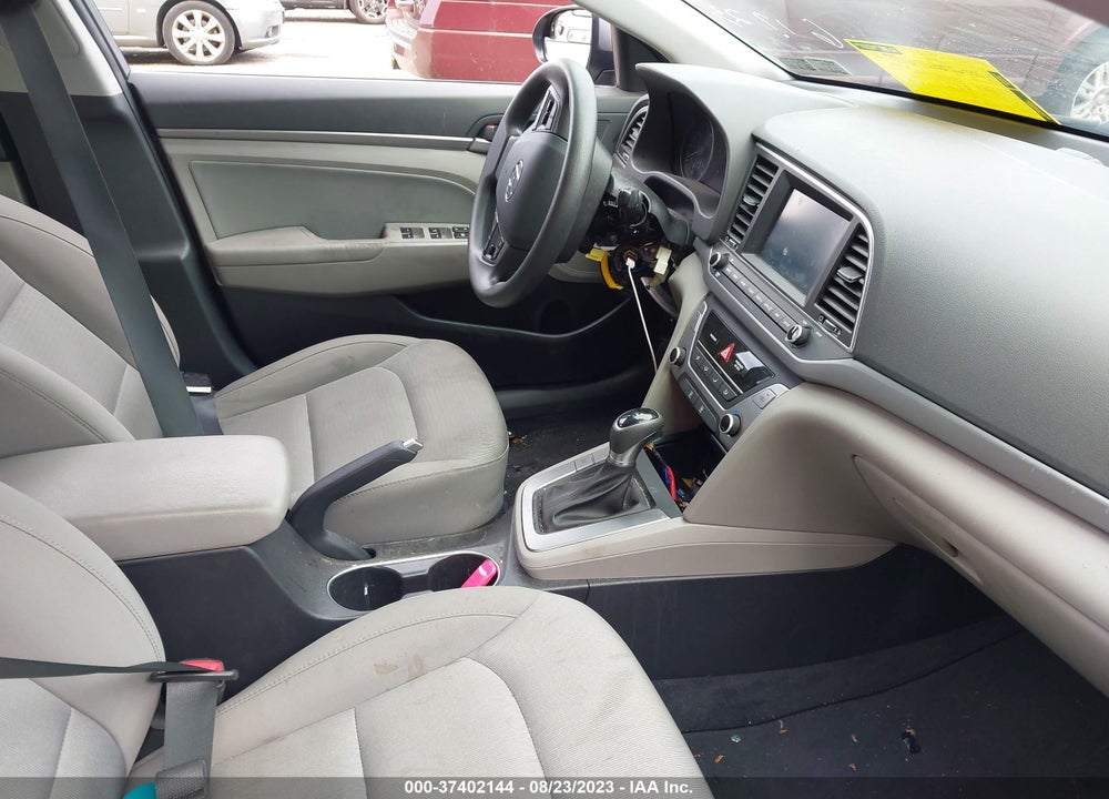 2017 HYUNDAI ELANTRA SE VIN: KMHD84LF3HU382655