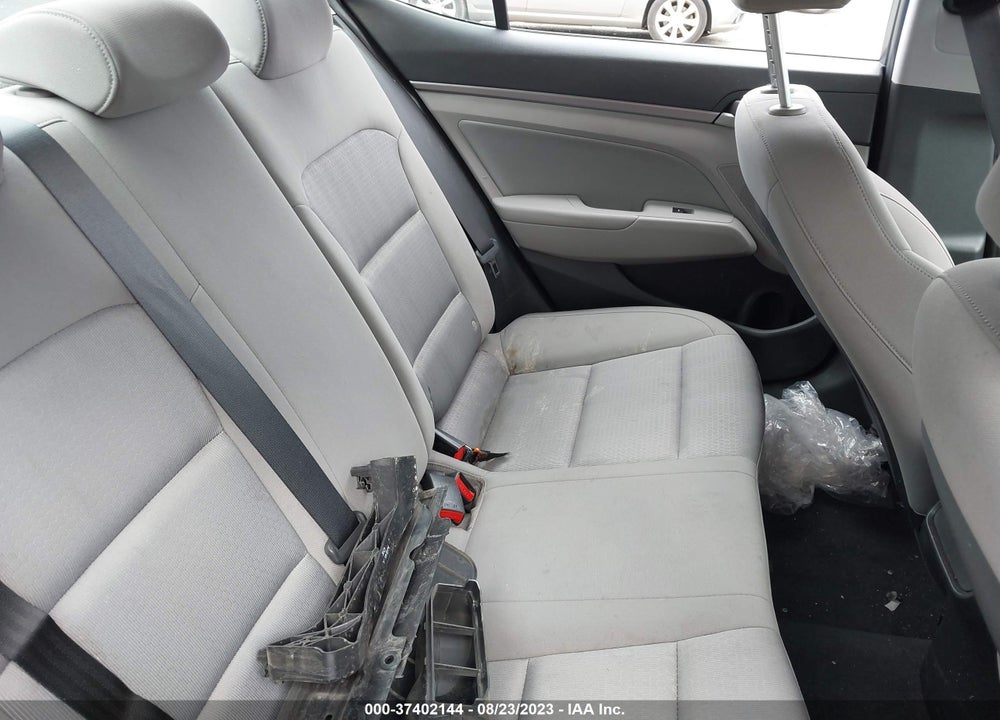 2017 HYUNDAI ELANTRA SE VIN: KMHD84LF3HU382655