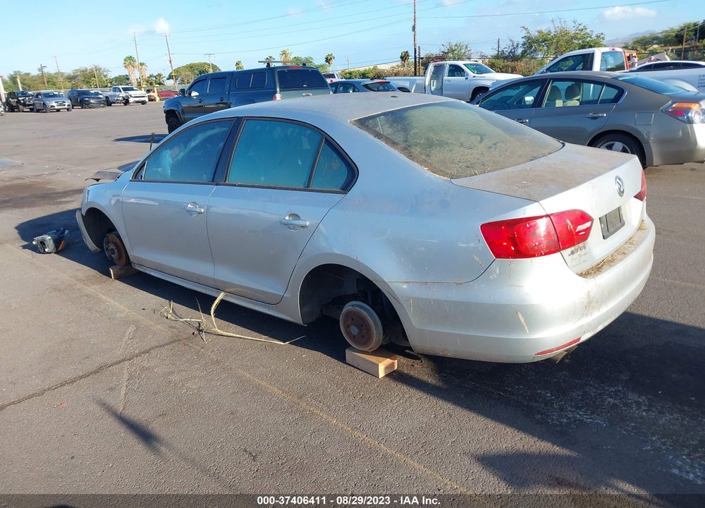 2011 VOLKSWAGEN JETTA 2.5L SE VIN: 3VWDX7AJ0BM109228