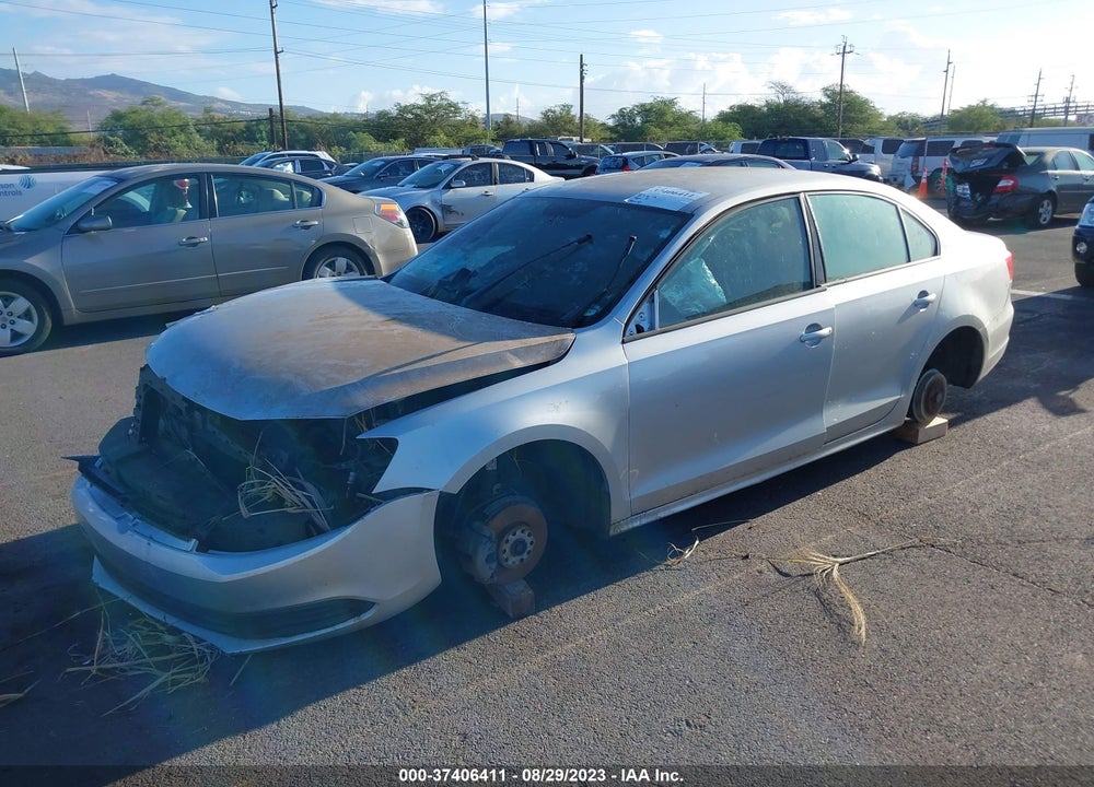 2011 VOLKSWAGEN JETTA 2.5L SE VIN: 3VWDX7AJ0BM109228