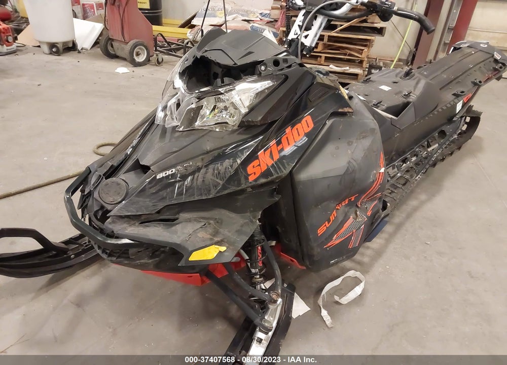 2015 SKI DOO SUMMIT 800 X VIN: 2BPSTEFC5FV000726