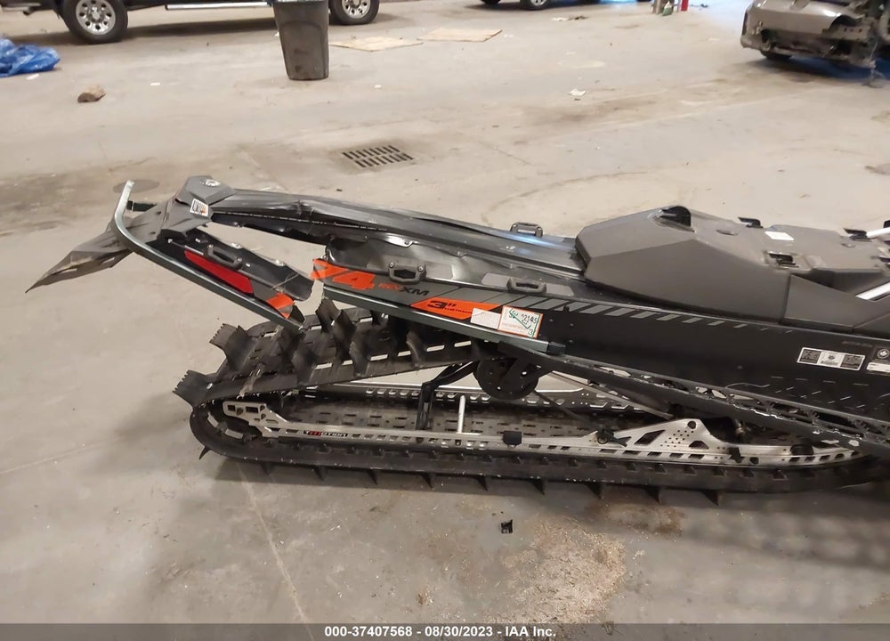 2015 SKI DOO SUMMIT 800 X VIN: 2BPSTEFC5FV000726