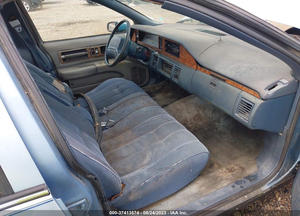 1993 CHEVROLET CAPRICE CLASSIC VIN: 1G1BL53E4PR126607