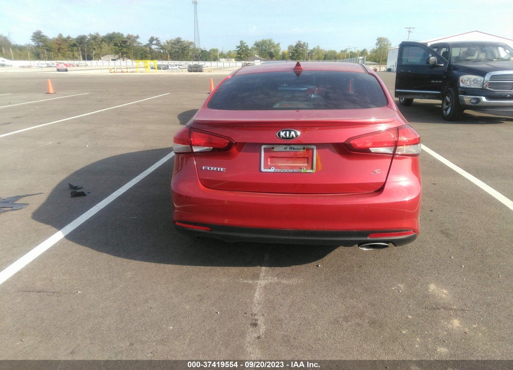 2017 KIA FORTE S VIN: 3KPFL4A75HE027041