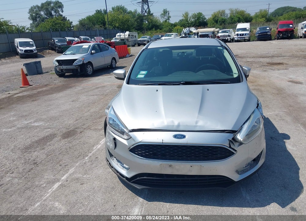 2015 FORD FOCUS SE VIN: 1FADP3F27FL304978