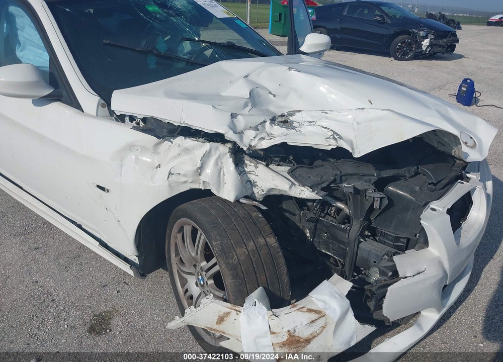 2009 BMW 328I VIN: WBAPH73529A170744