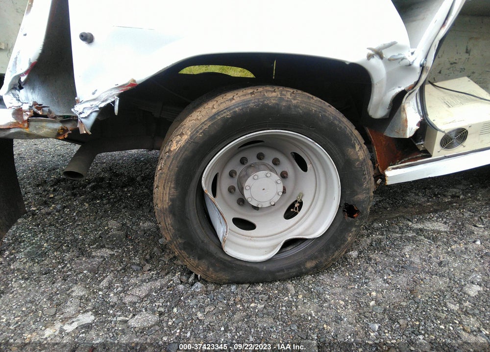 2008 FORD F-450 CHASSIS XLT/XL VIN: 1FDXF46Y08EA55267