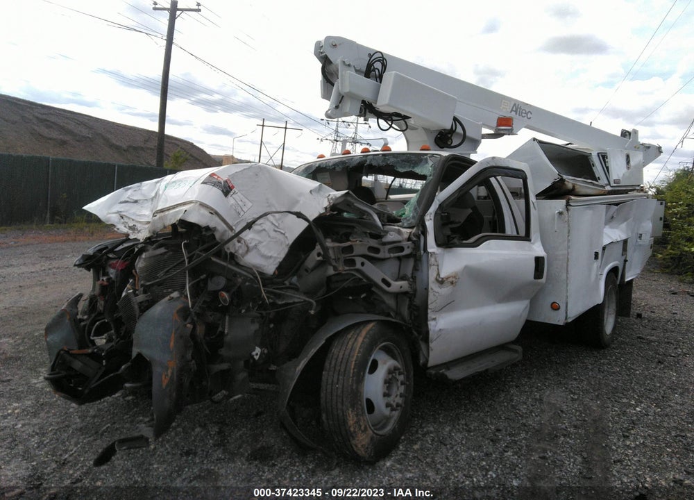 2008 FORD F-450 CHASSIS XLT/XL VIN: 1FDXF46Y08EA55267