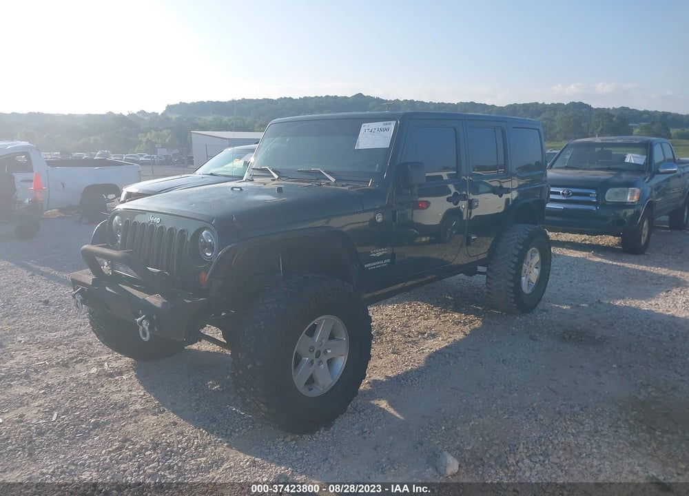 2011 JEEP WRANGLER UNLIMITED SAHARA VIN: 1J4HA5H10BL542561