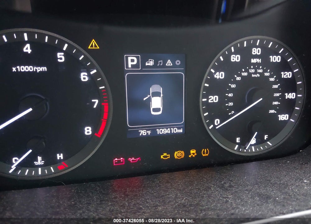 2016 HYUNDAI SONATA SE VIN: 5NPE24AF1GH352401