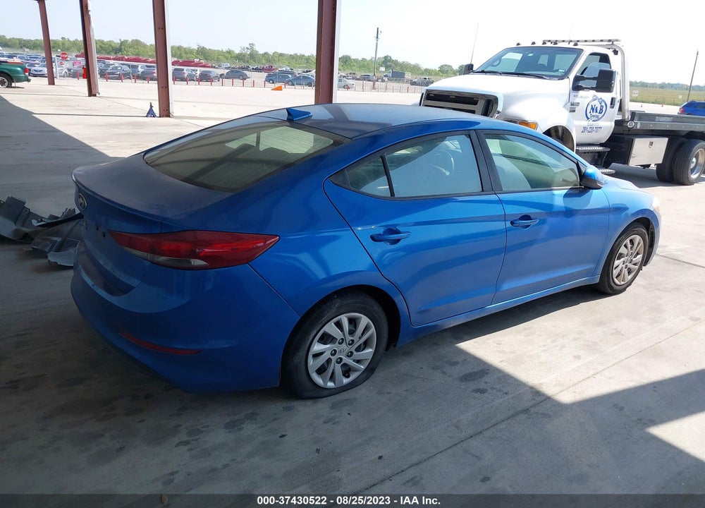 2017 HYUNDAI ELANTRA SE VIN: 5NPD74LF6HH203218