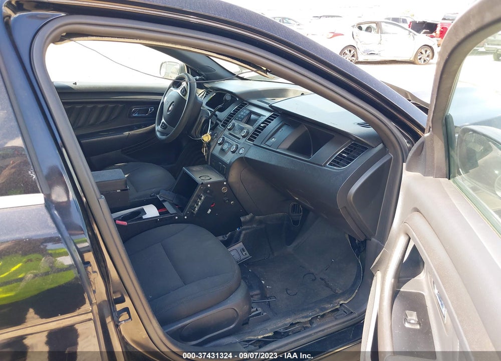 2015 FORD POLICE INTERCEPTOR VIN: 1FAHP2MK7FG182033