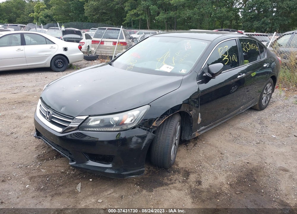 2015 HONDA ACCORD LX VIN: 1HGCR2F38FA239588