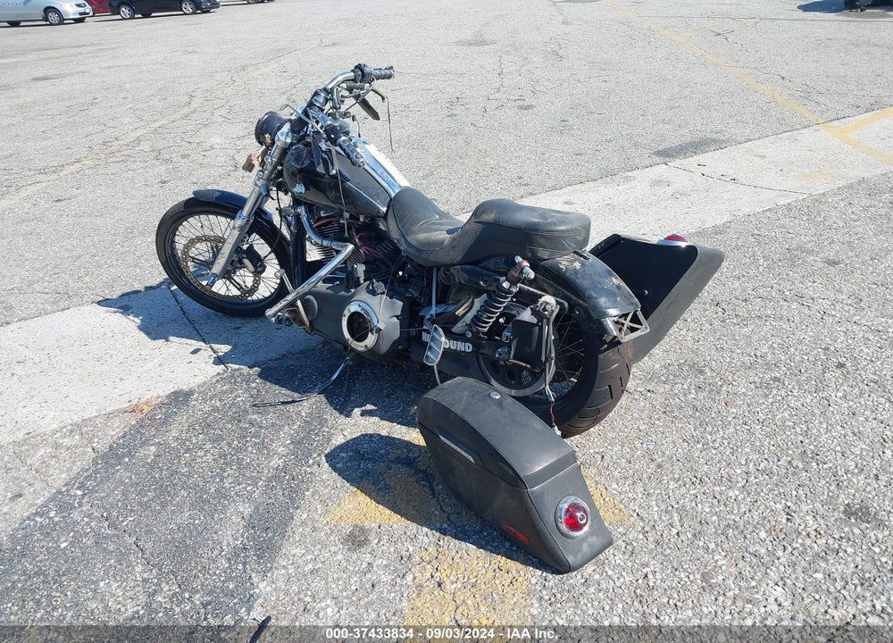2012 HARLEY-DAVIDSON FXDWG DYNA WIDE GLIDE VIN: 1HD1GPM34CC333154