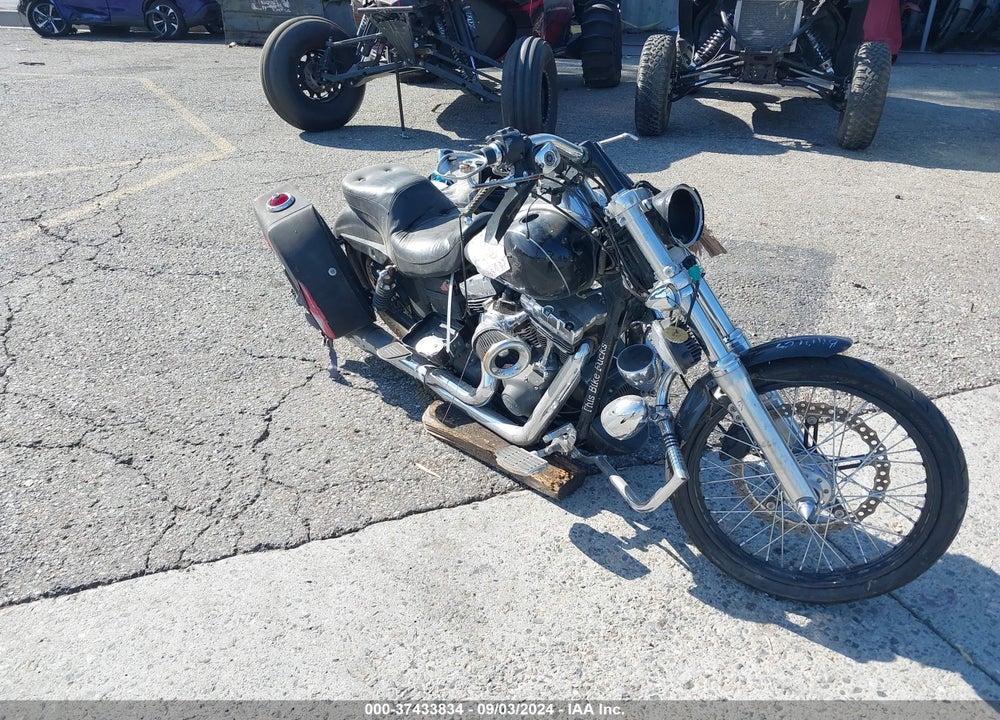 2012 HARLEY-DAVIDSON FXDWG DYNA WIDE GLIDE VIN: 1HD1GPM34CC333154