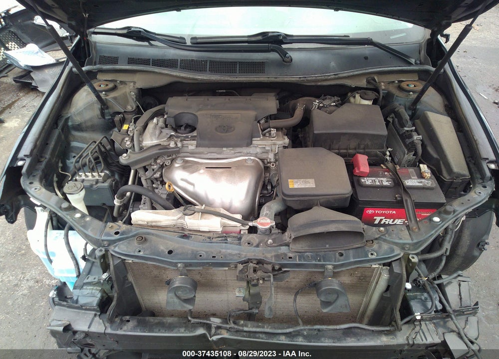 2016 TOYOTA CAMRY SE VIN: 4T1BF1FK2GU600636