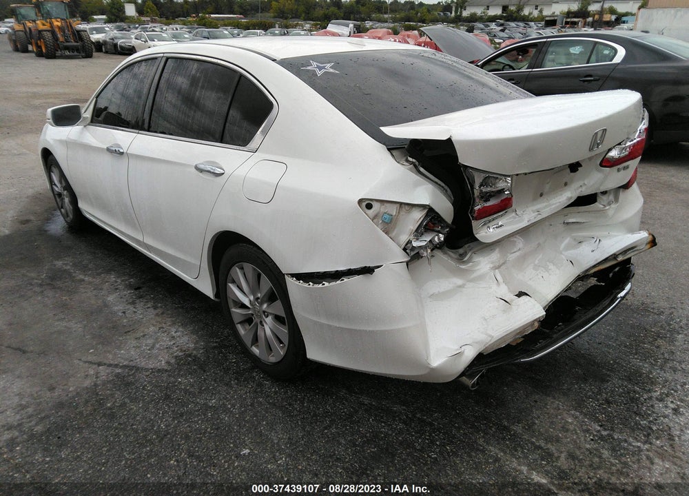 2014 HONDA ACCORD SEDAN VIN: 1HGCR3F84EA010146