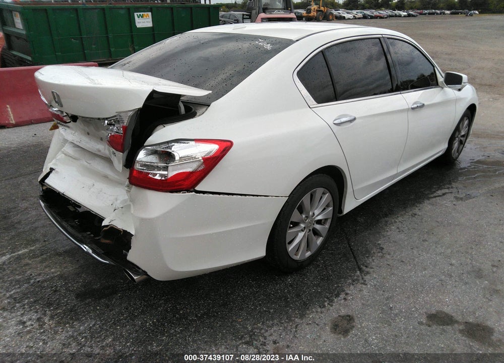 2014 HONDA ACCORD SEDAN VIN: 1HGCR3F84EA010146