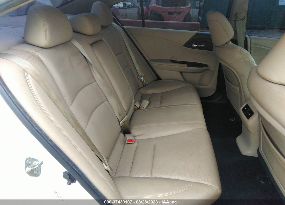 2014 HONDA ACCORD SEDAN VIN: 1HGCR3F84EA010146