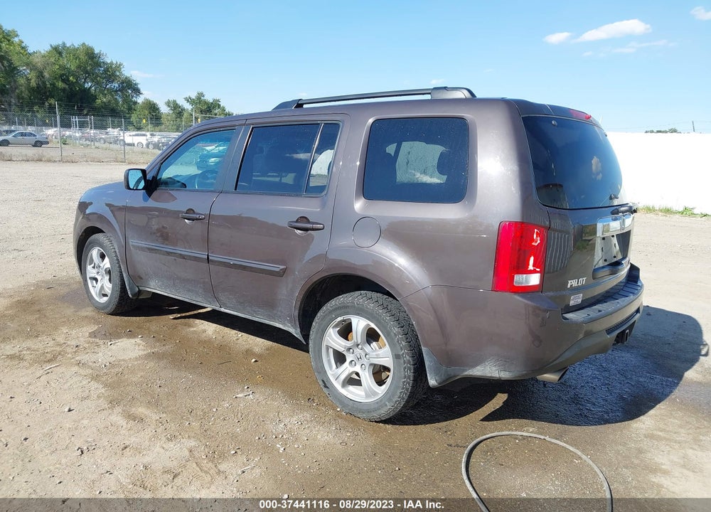 2015 HONDA PILOT EX-L VIN: 5FNYF4H56FB015699