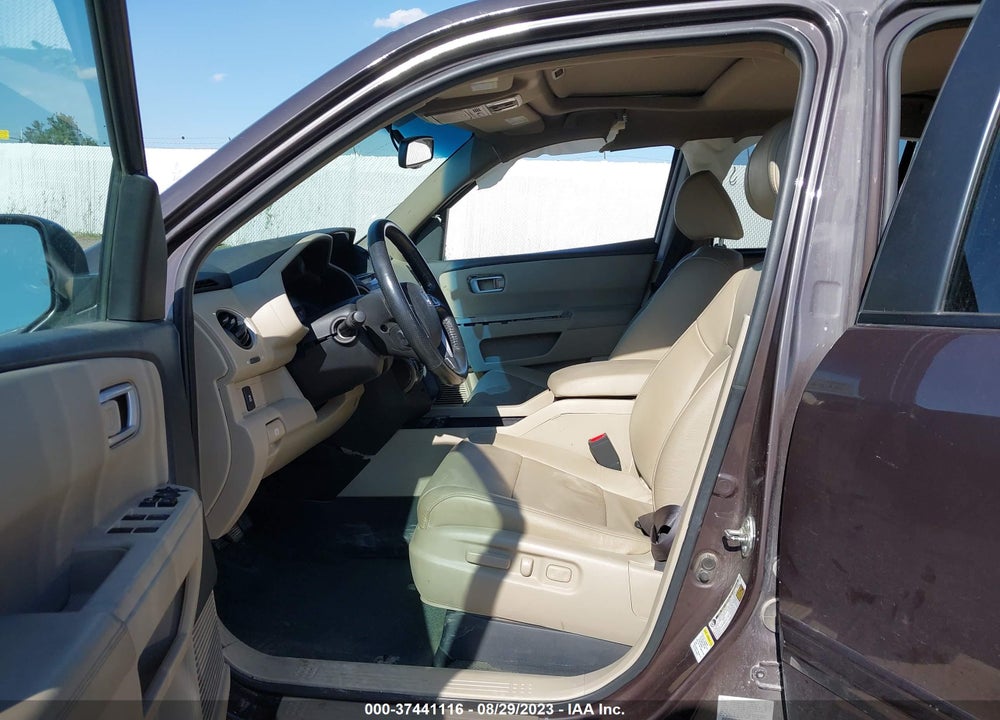 2015 HONDA PILOT EX-L VIN: 5FNYF4H56FB015699