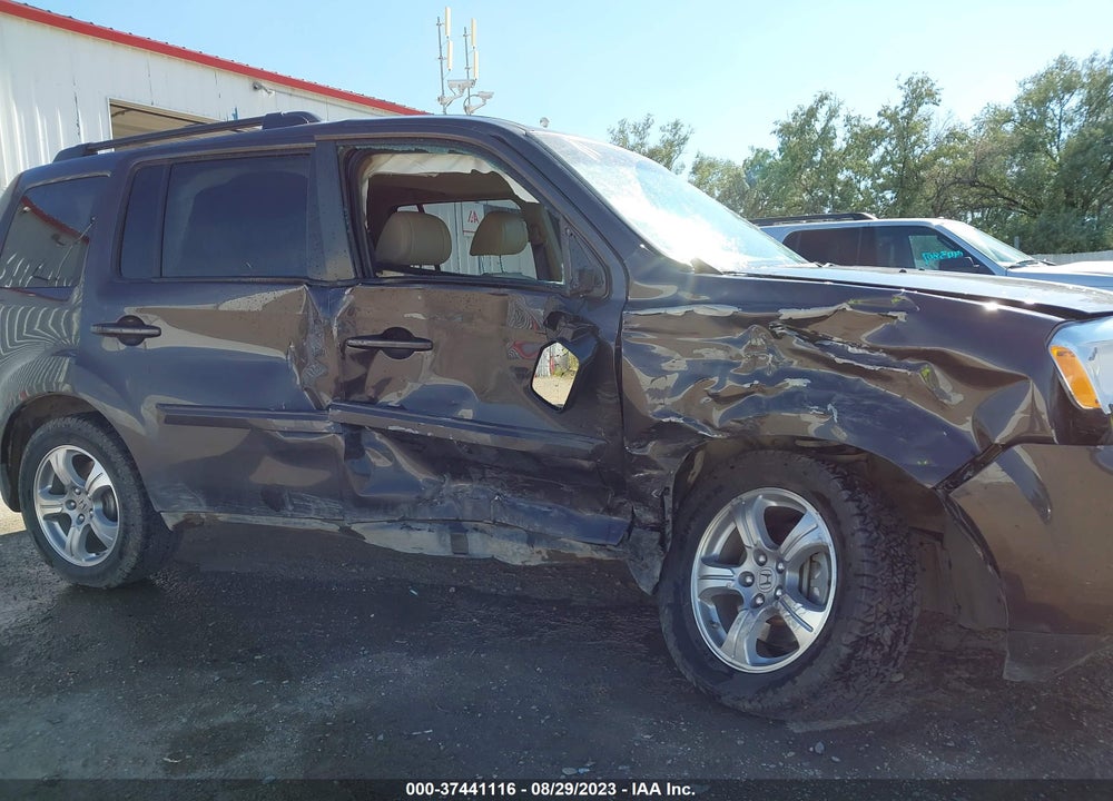 2015 HONDA PILOT EX-L VIN: 5FNYF4H56FB015699