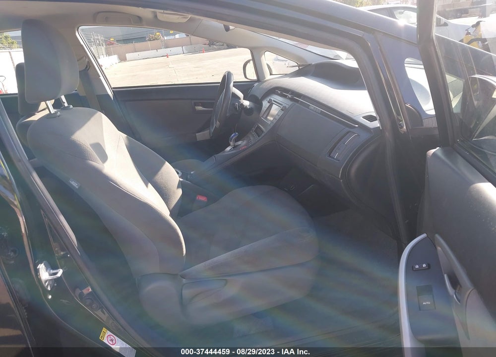 2013 TOYOTA PRIUS FIVE/FOUR/THREE/THREE SE/TWO VIN: JTDKN3DU3D1630944