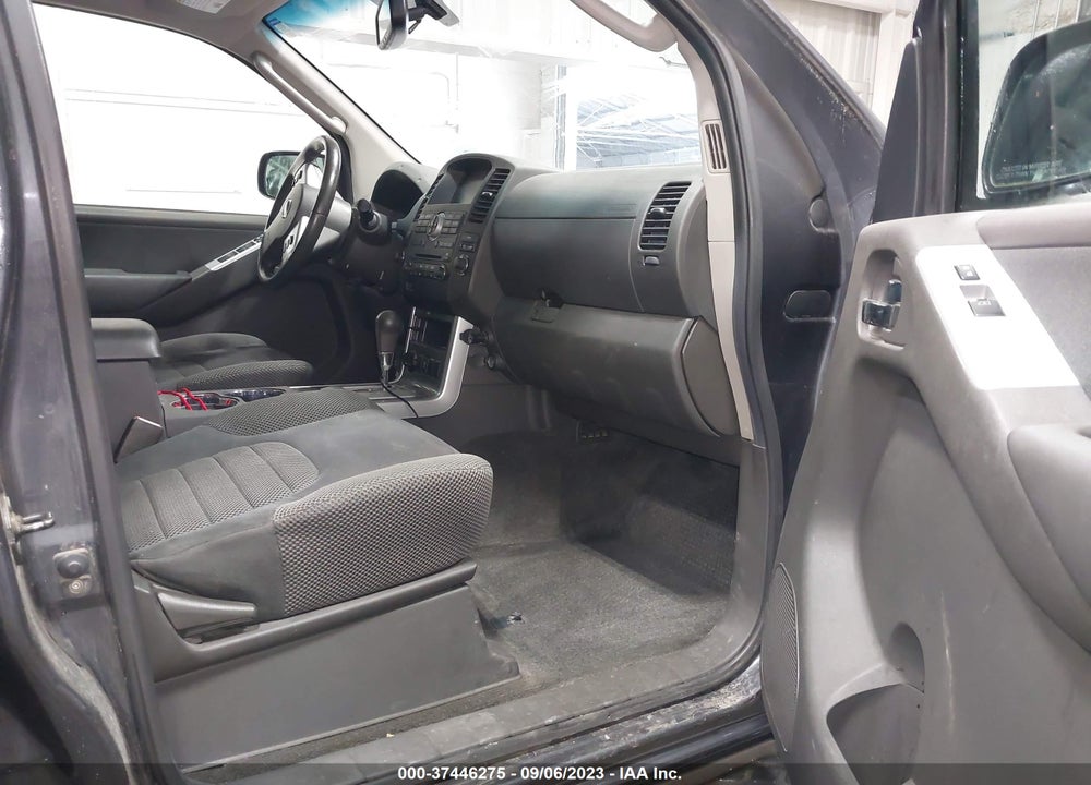 2012 NISSAN PATHFINDER SV VIN: 5N1AR1NB5CC619802