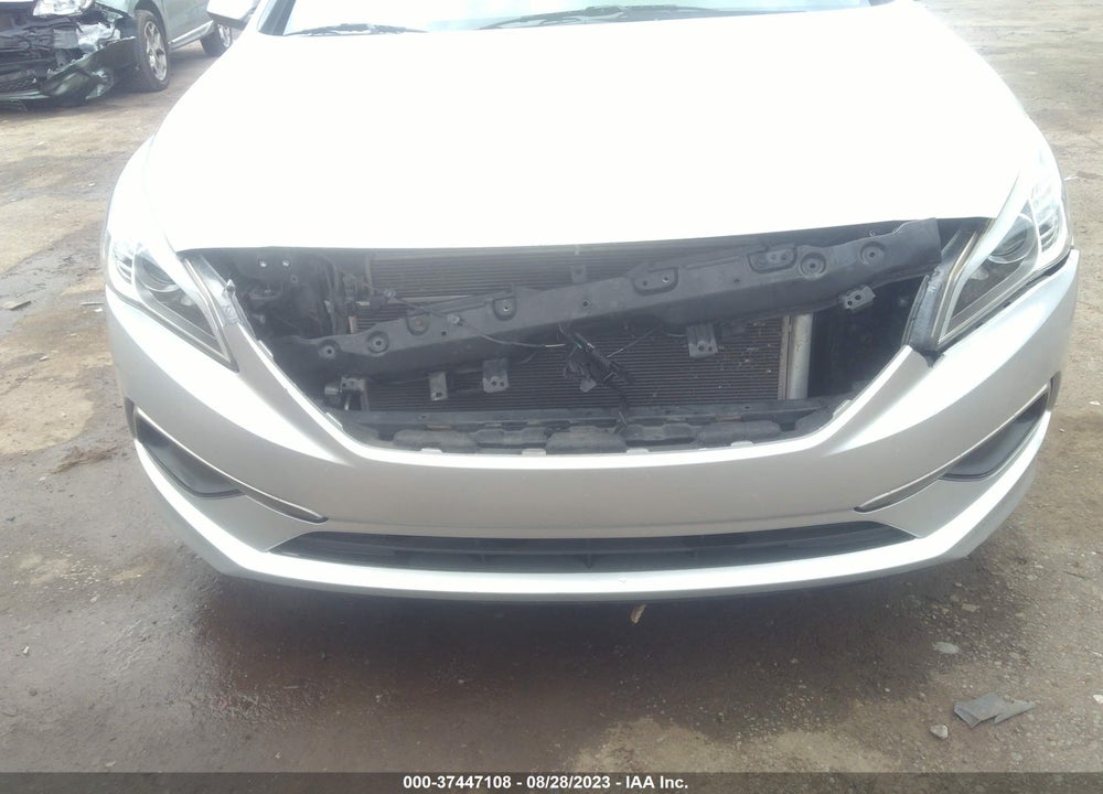 2016 HYUNDAI SONATA SE VIN: 5NPE24AF8GH349592