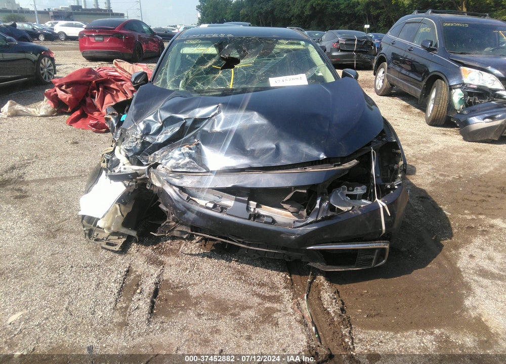 2021 HONDA CIVIC LX VIN: 19XFC2F60ME001204