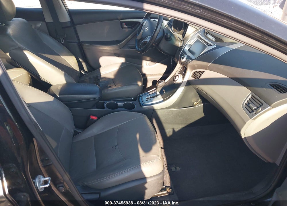 2011 HYUNDAI ELANTRA LIMITED (ULSAN PLANT) VIN: KMHDH4AEXBU125915