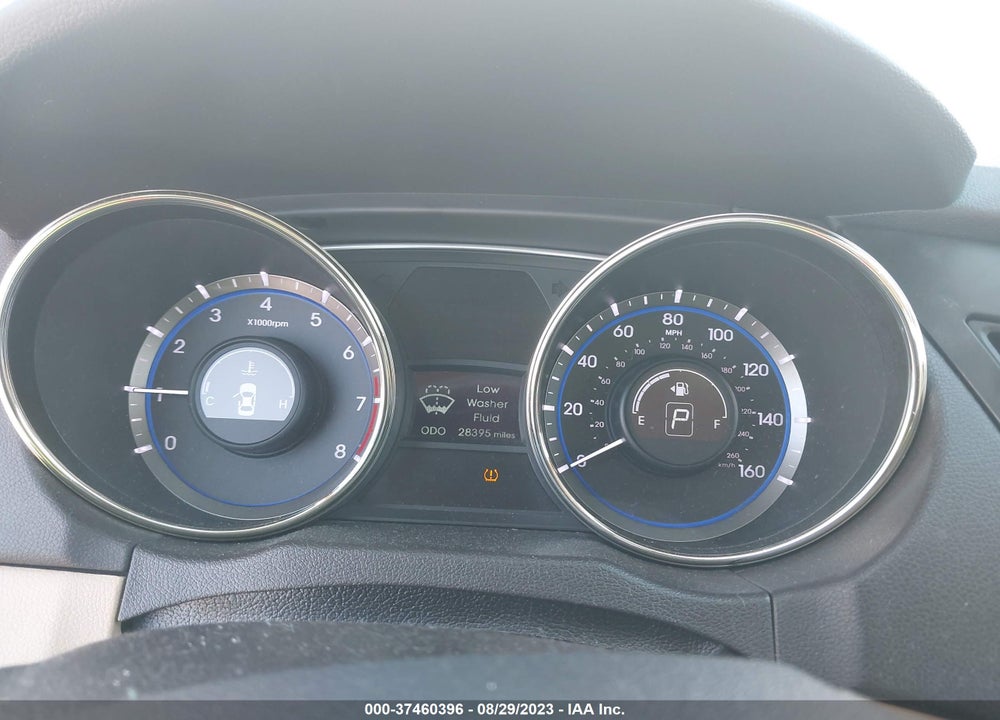 2011 HYUNDAI SONATA VIN: 5NPEB4AC9BH168273