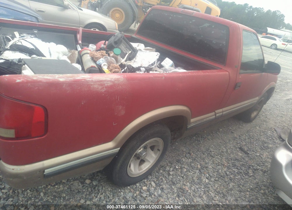 1996 CHEVROLET S TRUCK S10 VIN: 1GCCS14X4T8176012