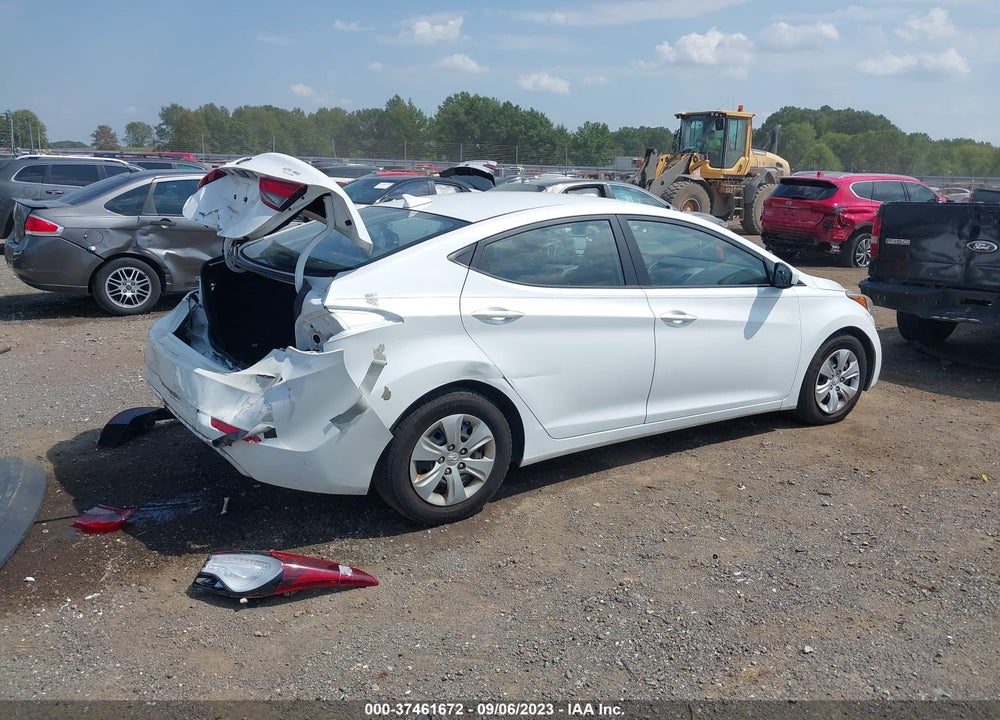2016 HYUNDAI ELANTRA SE VIN: 5NPDH4AE3GH760450