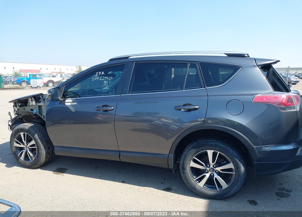 2017 TOYOTA RAV4 XLE VIN: JTMWFREV9HD098791