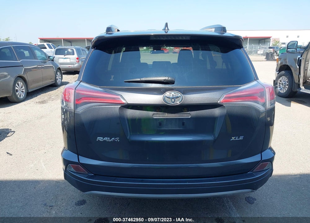 2017 TOYOTA RAV4 XLE VIN: JTMWFREV9HD098791