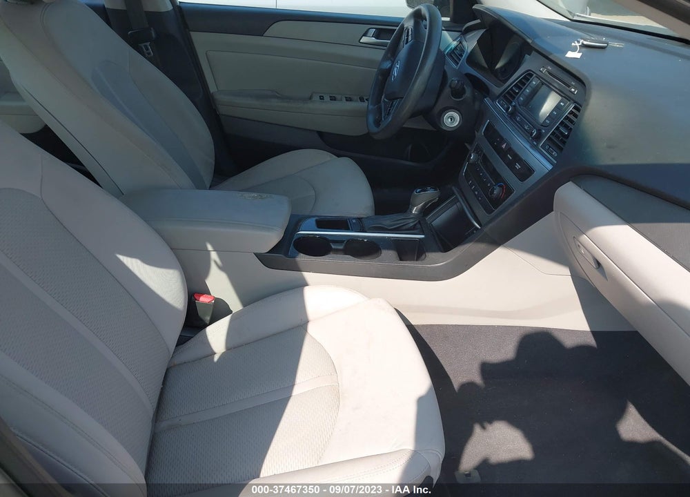 2015 HYUNDAI SONATA ECO VIN: 5NPE24AA2FH154722