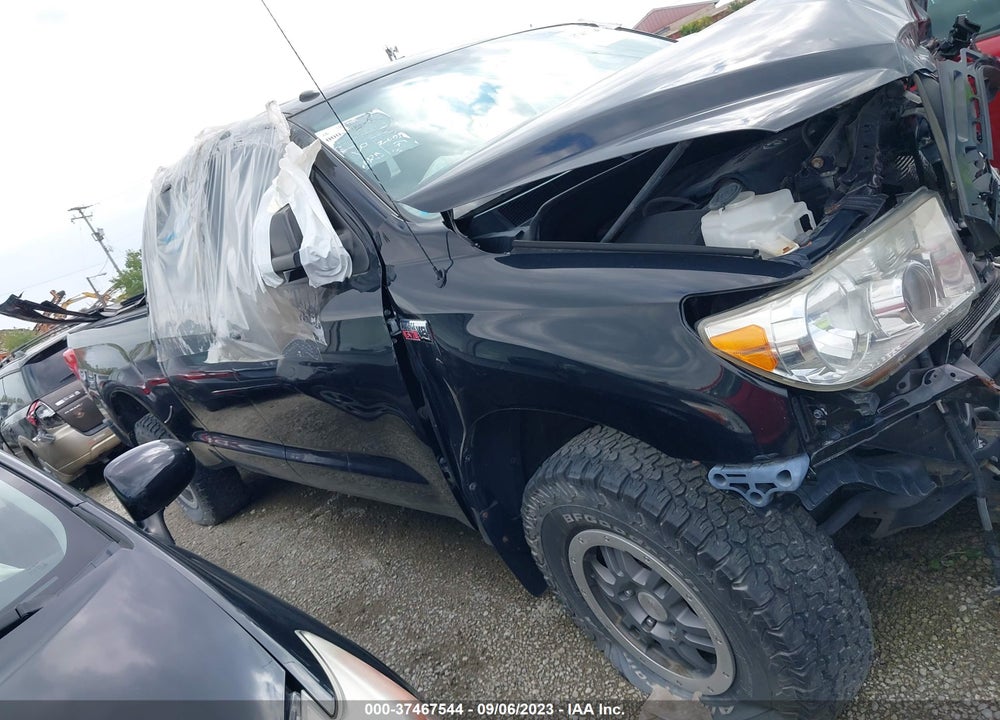 2012 TOYOTA TUNDRA GRADE 5.7L V8 VIN: 5TFUW5F1XCX219217
