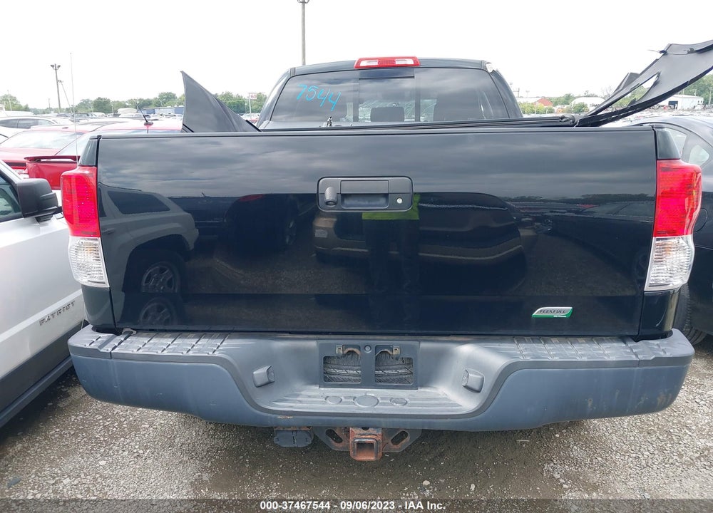 2012 TOYOTA TUNDRA GRADE 5.7L V8 VIN: 5TFUW5F1XCX219217