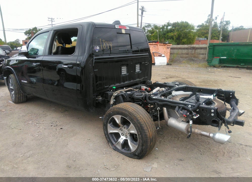 2022 RAM 1500 LAIE  4X4 5'7 BOX VIN: 1C6SRFJT8NN361844