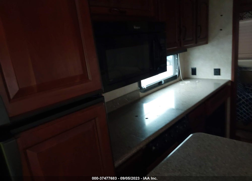 2014 WESTERN RV OTHER VIN: 004YDF31525E47015