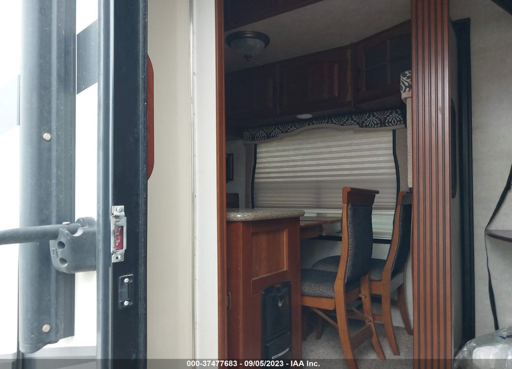 2014 WESTERN RV OTHER VIN: 004YDF31525E47015