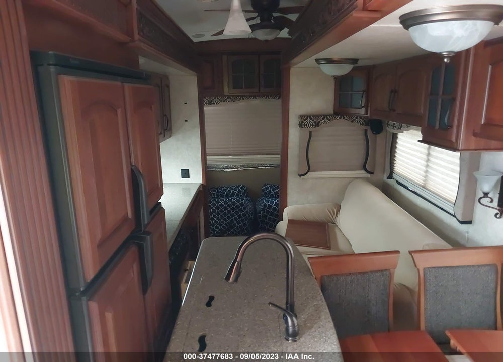2014 WESTERN RV OTHER VIN: 004YDF31525E47015