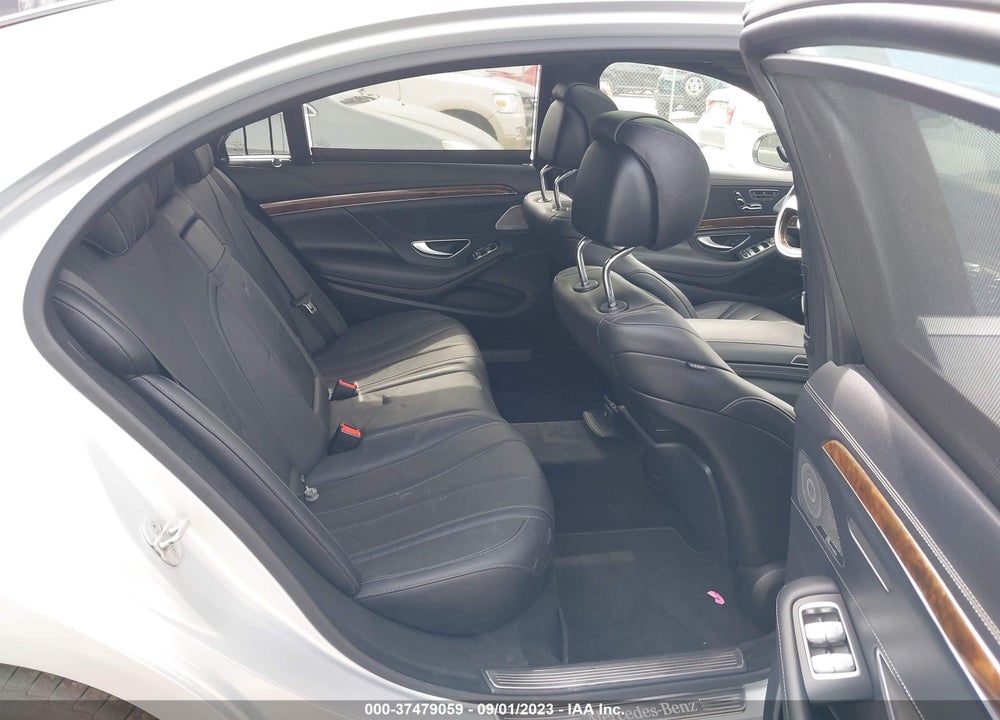 2015 MERCEDES-BENZ S 550 4MATIC VIN: WDDUG8FB0FA125447